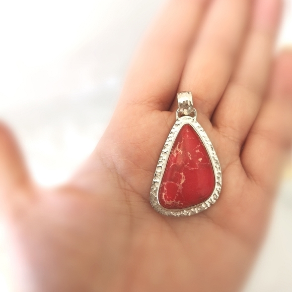 Red Imperial Jasper Sterling Silver pendant necklace - Picture 4 of 5